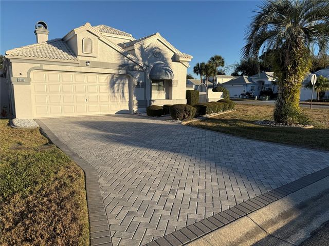 10400 CASA GRANDE CIRCLE, Spring Hill, FL 34608