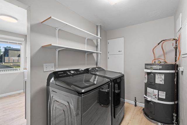 934 E Montgomery Ave, Spokane, WA 99207