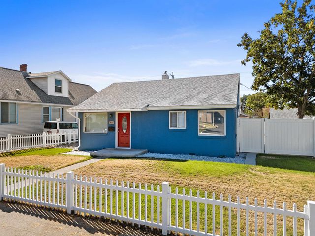 934 E Montgomery Ave, Spokane, WA 99207