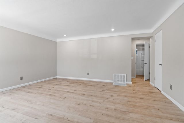 934 E Montgomery Ave, Spokane, WA 99207