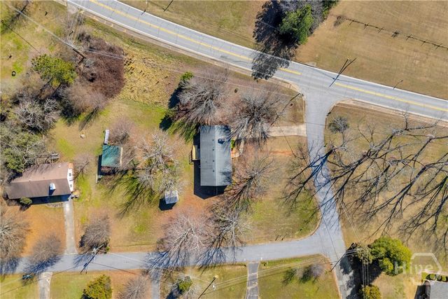 105 Carney Lake Road, Winterville, GA 30683