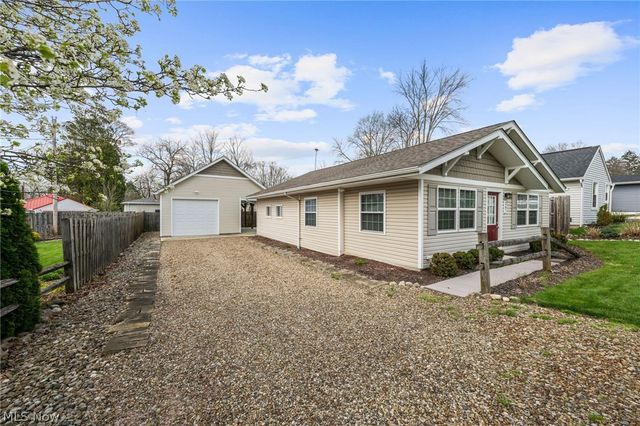 267 Rustic Rook Road, Chippewa Lake, OH 44215