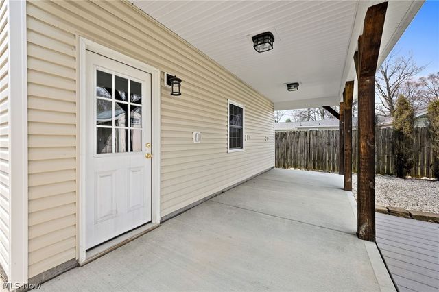 267 Rustic Rook Road, Chippewa Lake, OH 44215