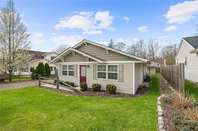 267 Rustic Rook Road, Chippewa Lake, OH 44215