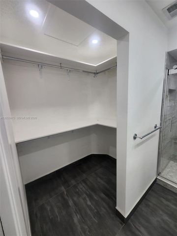 6376 NW 170th Ln 6376, Hialeah, FL 33015