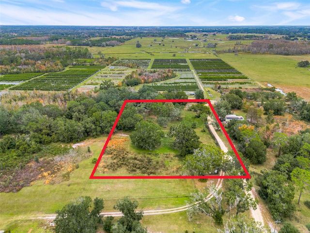 1425 DOUGLAS ROAD, Groveland, FL 34736