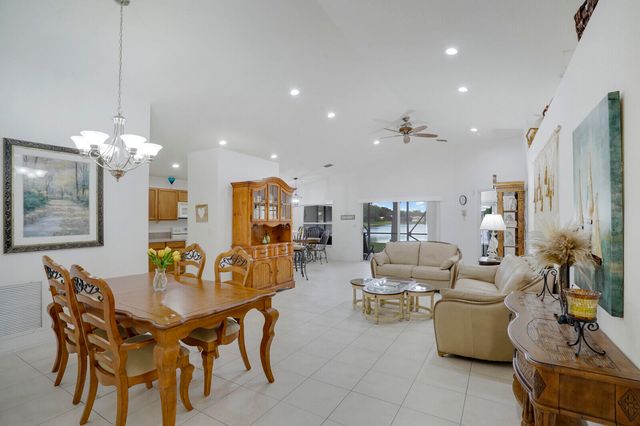 5335 Vernio Lane, Boynton Beach, FL 33437