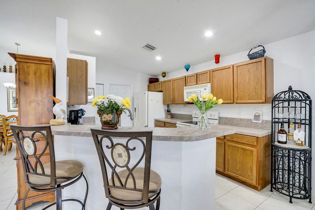 5335 Vernio Lane, Boynton Beach, FL 33437