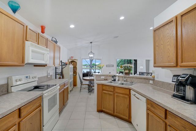 5335 Vernio Lane, Boynton Beach, FL 33437