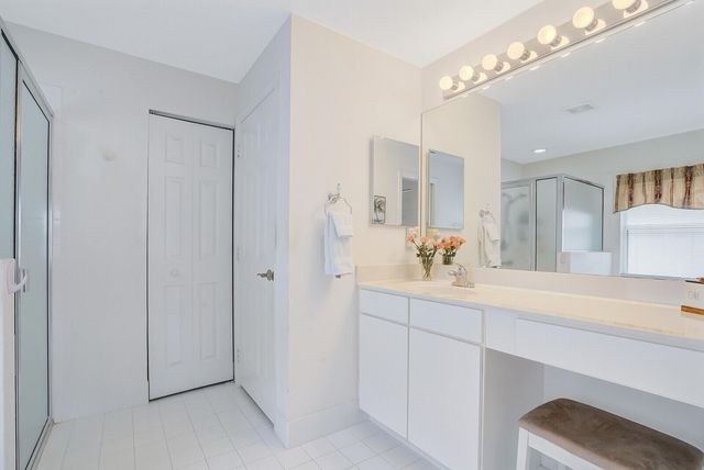 5335 Vernio Lane, Boynton Beach, FL 33437