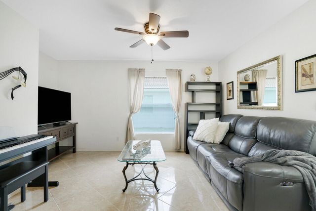 5335 Vernio Lane, Boynton Beach, FL 33437