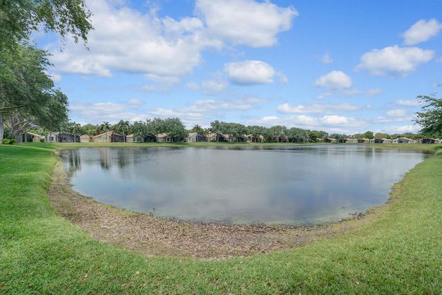 5335 Vernio Lane, Boynton Beach, FL 33437