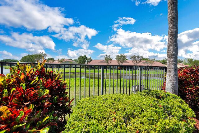 5335 Vernio Lane, Boynton Beach, FL 33437