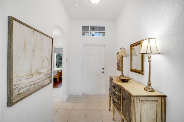 5335 Vernio Lane, Boynton Beach, FL 33437