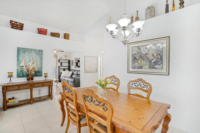 5335 Vernio Lane, Boynton Beach, FL 33437