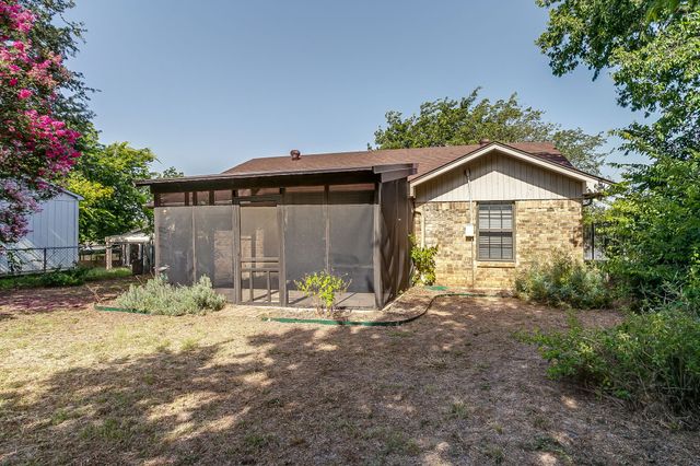 3007 Olive Place, Fort Worth, TX 76116