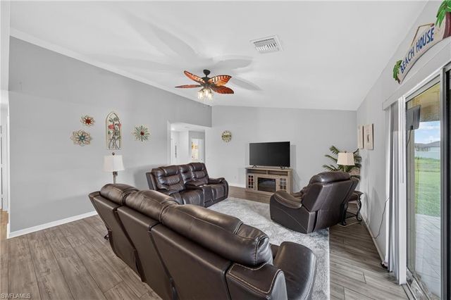 4060 NW 36th AVE, Cape Coral, FL 33993