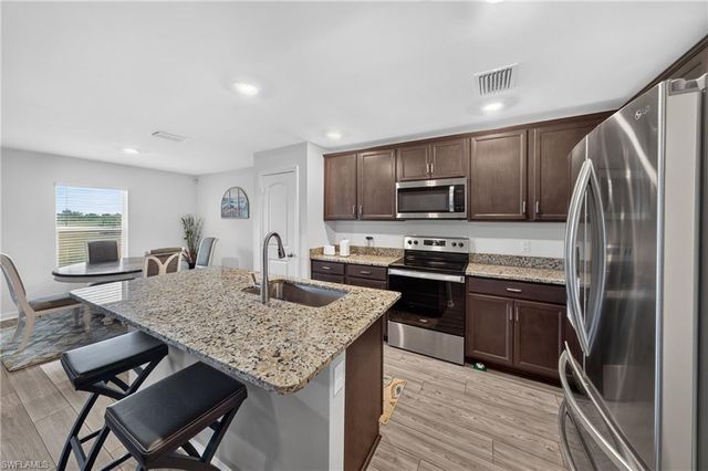 4060 NW 36th AVE, Cape Coral, FL 33993