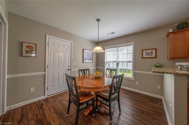 4590 River Gate Drive, Clemmons, NC 27012