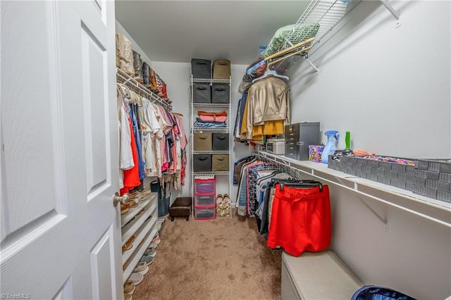 4590 River Gate Drive, Clemmons, NC 27012