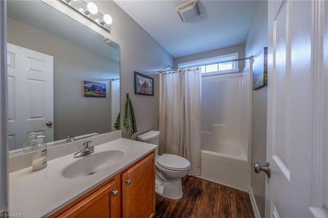 4590 River Gate Drive, Clemmons, NC 27012