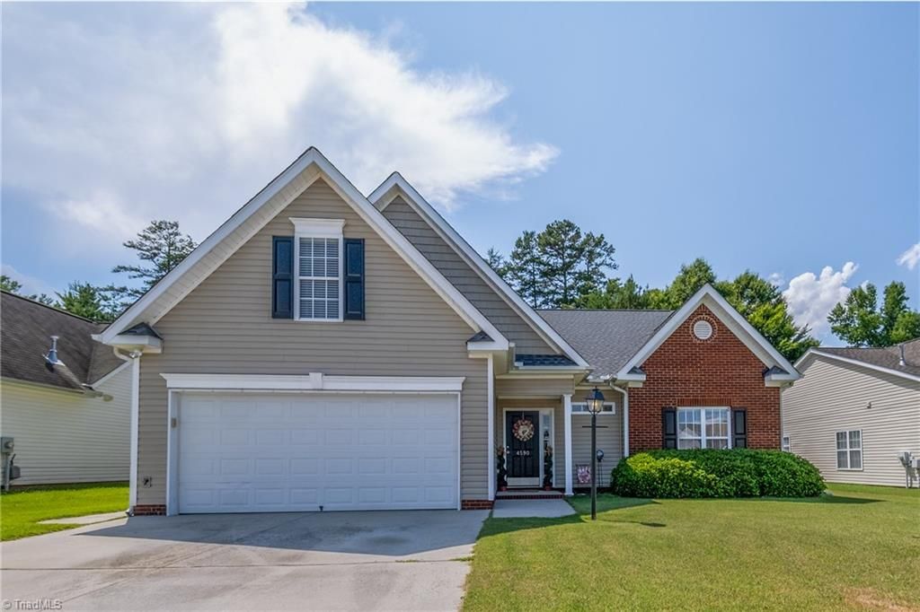 4590 River Gate Drive, Clemmons, NC 27012