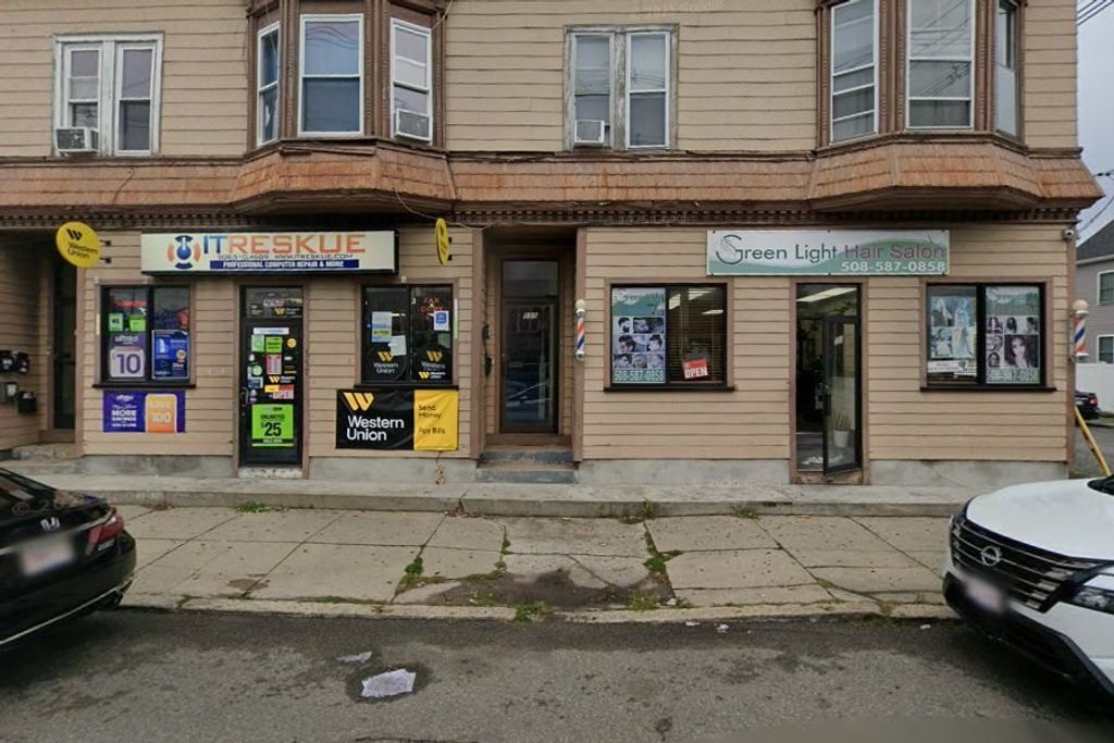 555 Main St 3, Brockton, MA 02301