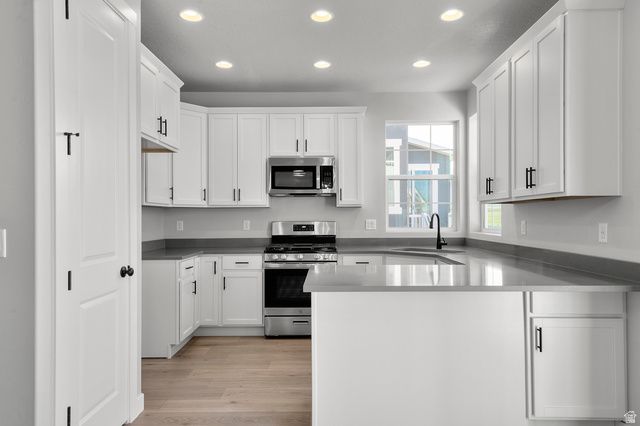 6628 W SPRING SNOW LN, Herriman, UT 84096