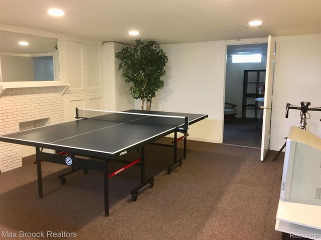 1619 POPLAR Avenue, Royal Oak, MI 48073