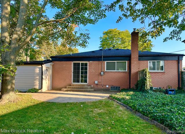1619 POPLAR Avenue, Royal Oak, MI 48073