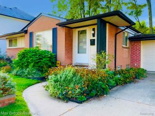 1619 POPLAR Avenue, Royal Oak, MI 48073