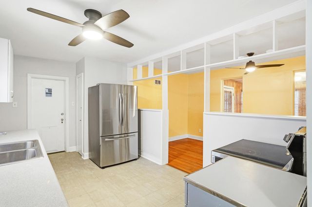 20 CLINTON DR, Columbia, MO 65203