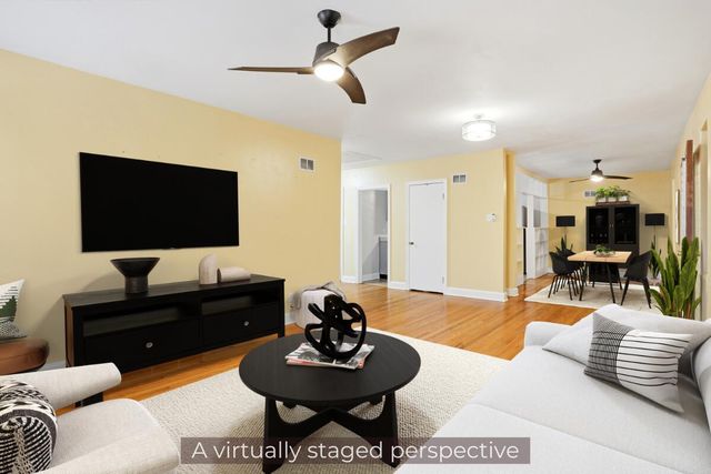 20 CLINTON DR, Columbia, MO 65203