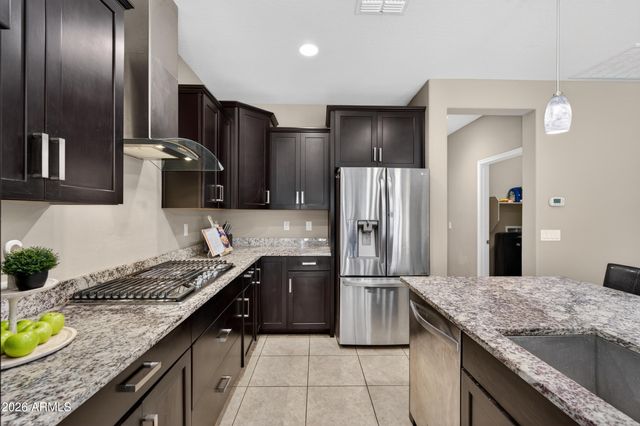 17865 W SHERMAN Street, Goodyear, AZ 85338