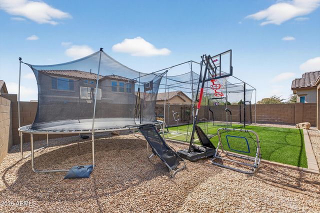 17865 W SHERMAN Street, Goodyear, AZ 85338