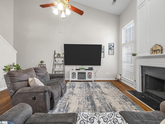 106 Grayhawk Way, Simpsonville, SC 29681