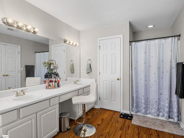 106 Grayhawk Way, Simpsonville, SC 29681