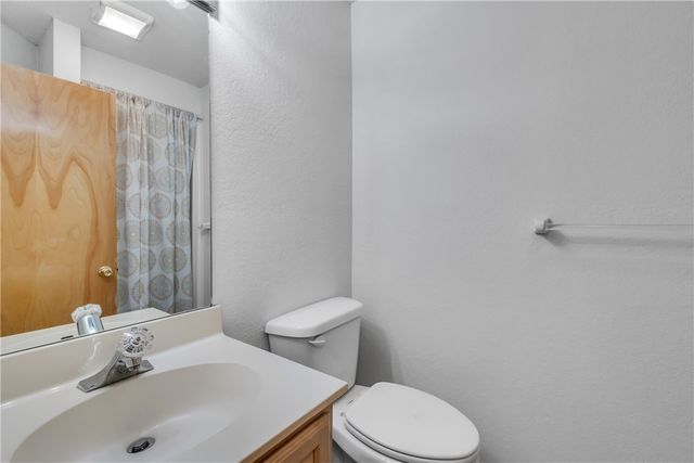 1839 N Hunters Ridge, Fayetteville, AR 72701