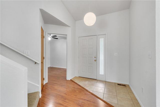 1839 N Hunters Ridge, Fayetteville, AR 72701