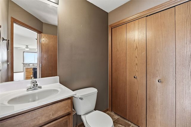 3253 Prairie Bend Circle, Marion, IA 52302