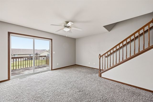 3253 Prairie Bend Circle, Marion, IA 52302