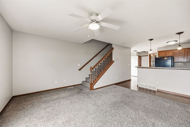 3253 Prairie Bend Circle, Marion, IA 52302