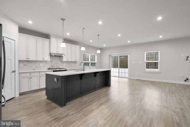 2569 SKEETER CT, Waldorf, MD 20603