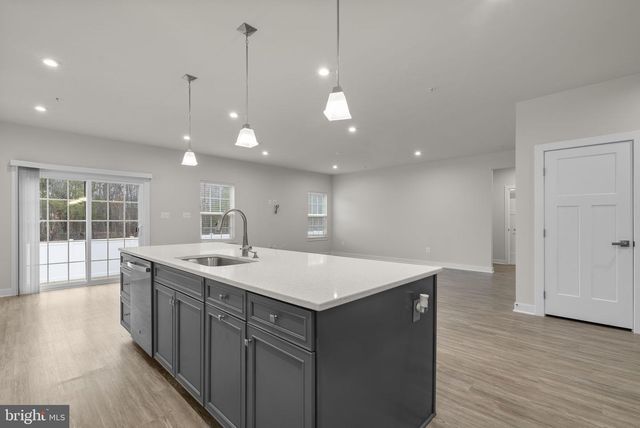 2569 SKEETER CT, Waldorf, MD 20603