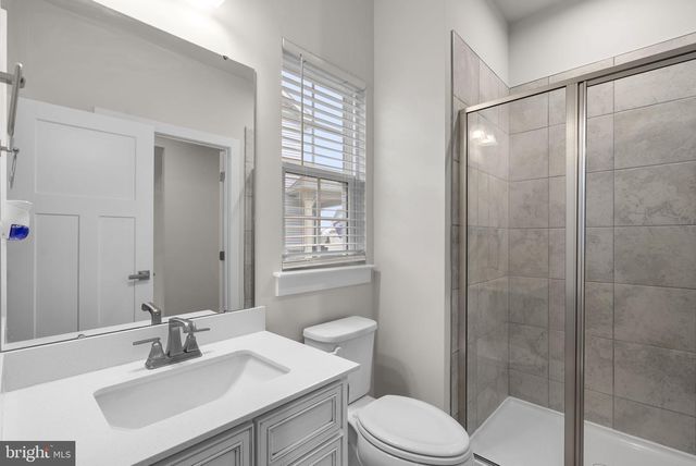 2569 SKEETER CT, Waldorf, MD 20603