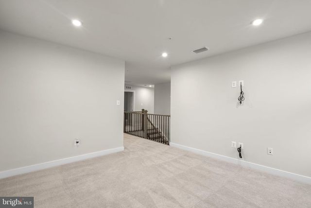 2569 SKEETER CT, Waldorf, MD 20603