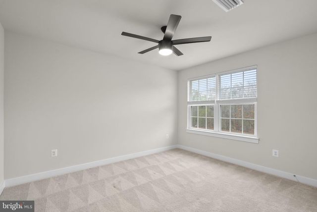 2569 SKEETER CT, Waldorf, MD 20603