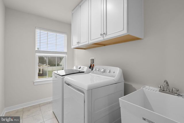 2569 SKEETER CT, Waldorf, MD 20603