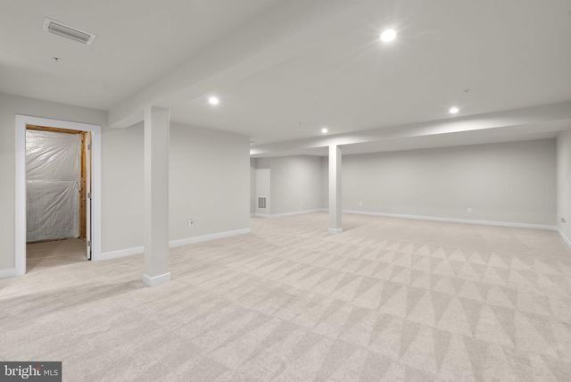 2569 SKEETER CT, Waldorf, MD 20603