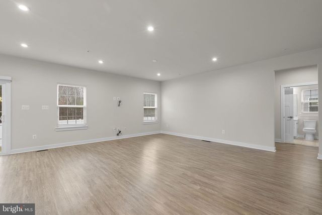 2569 SKEETER CT, Waldorf, MD 20603